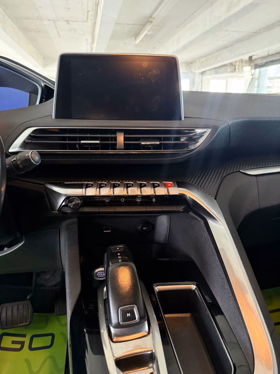 Peugeot 5008 фото 13