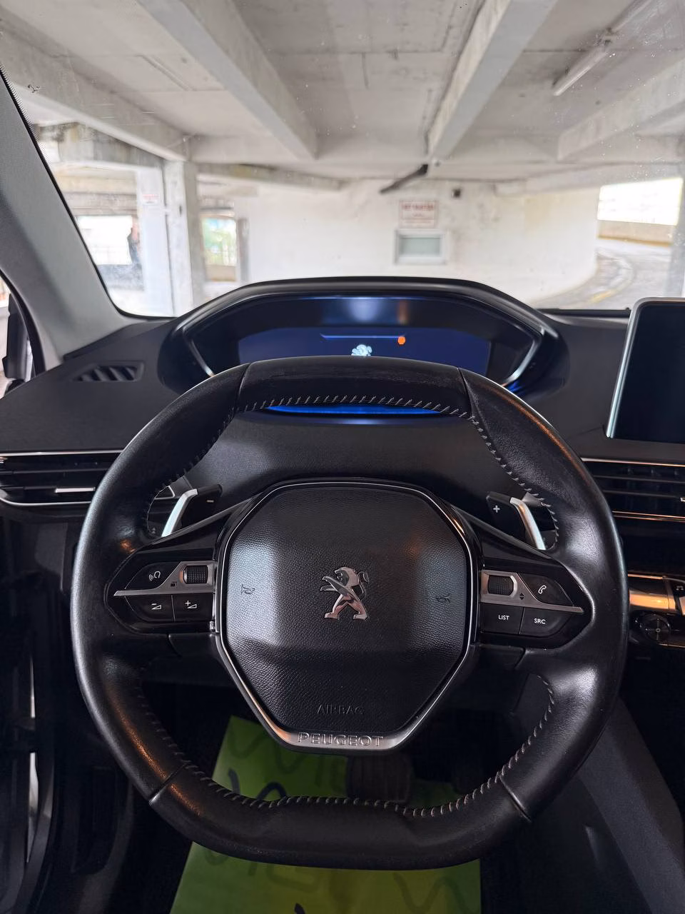 Peugeot 5008 фото 14
