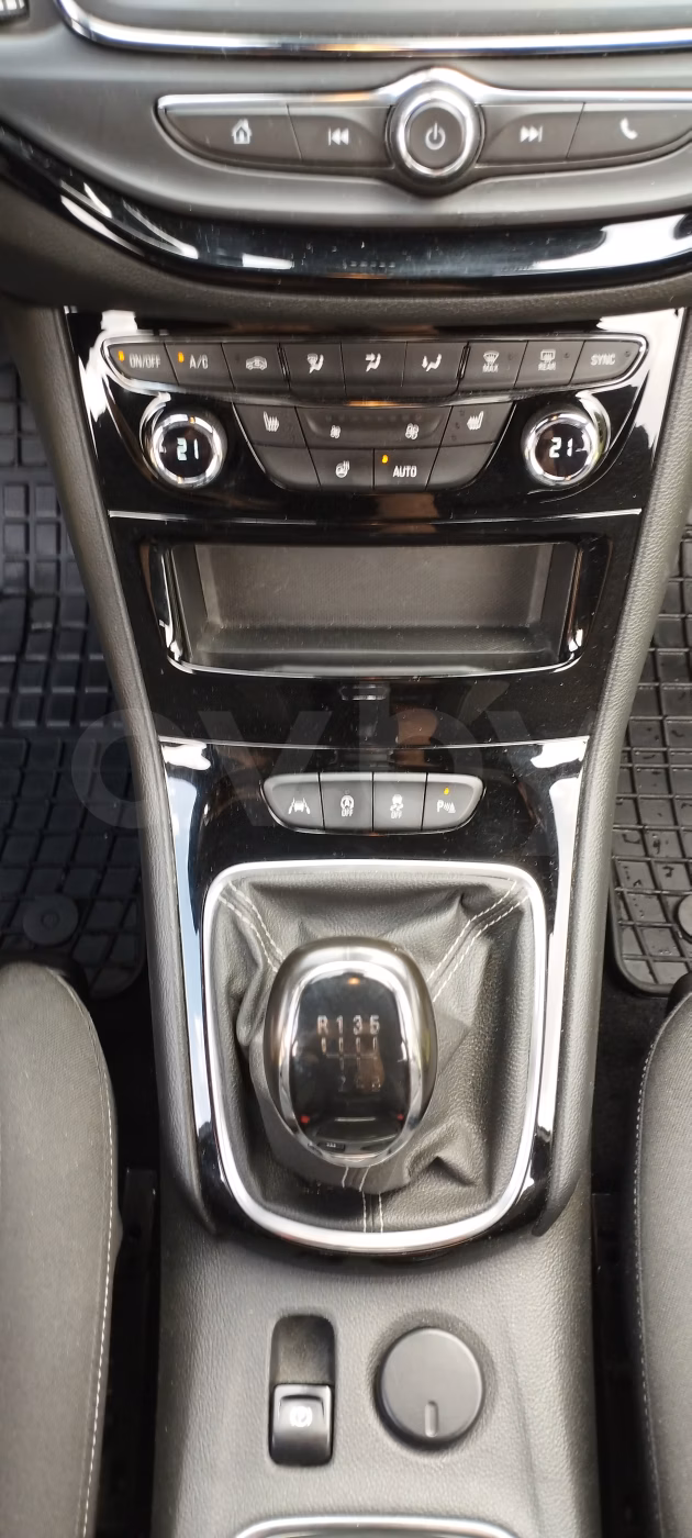 Opel Astra фото 9