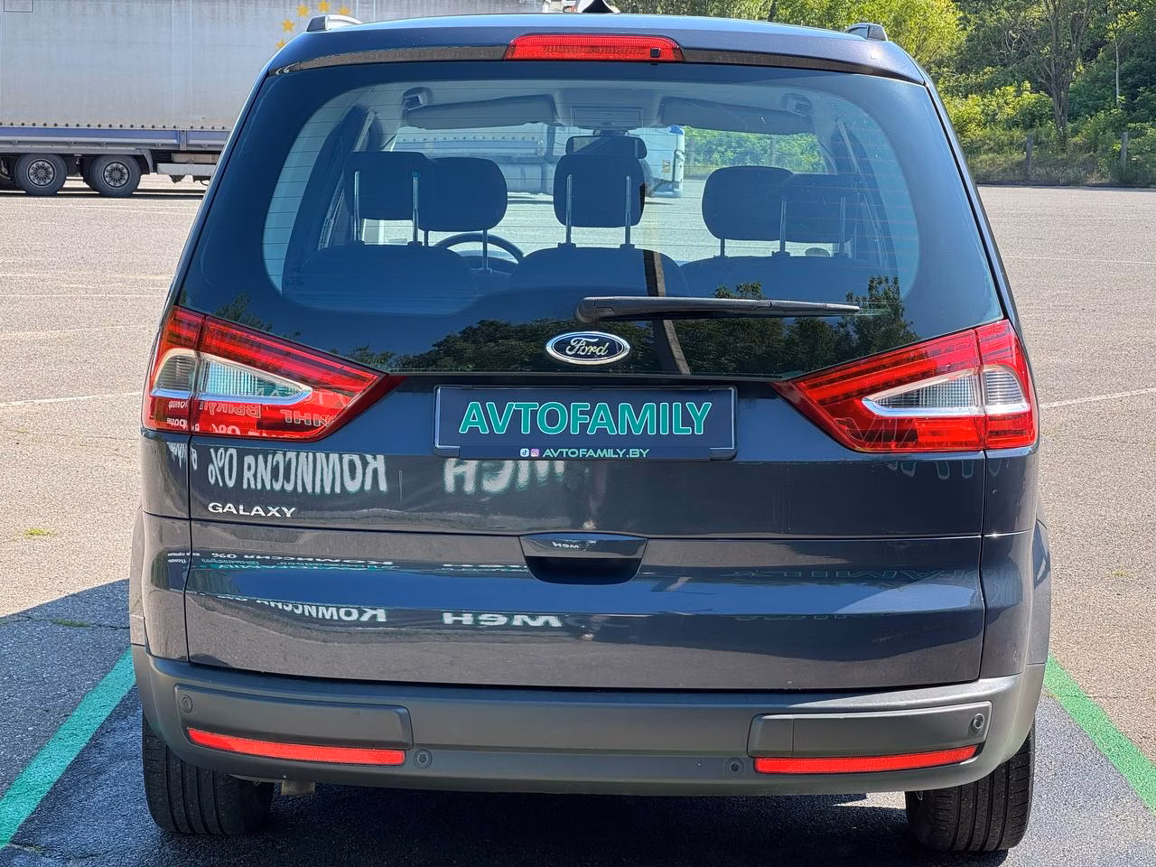 Ford Galaxy фото 6