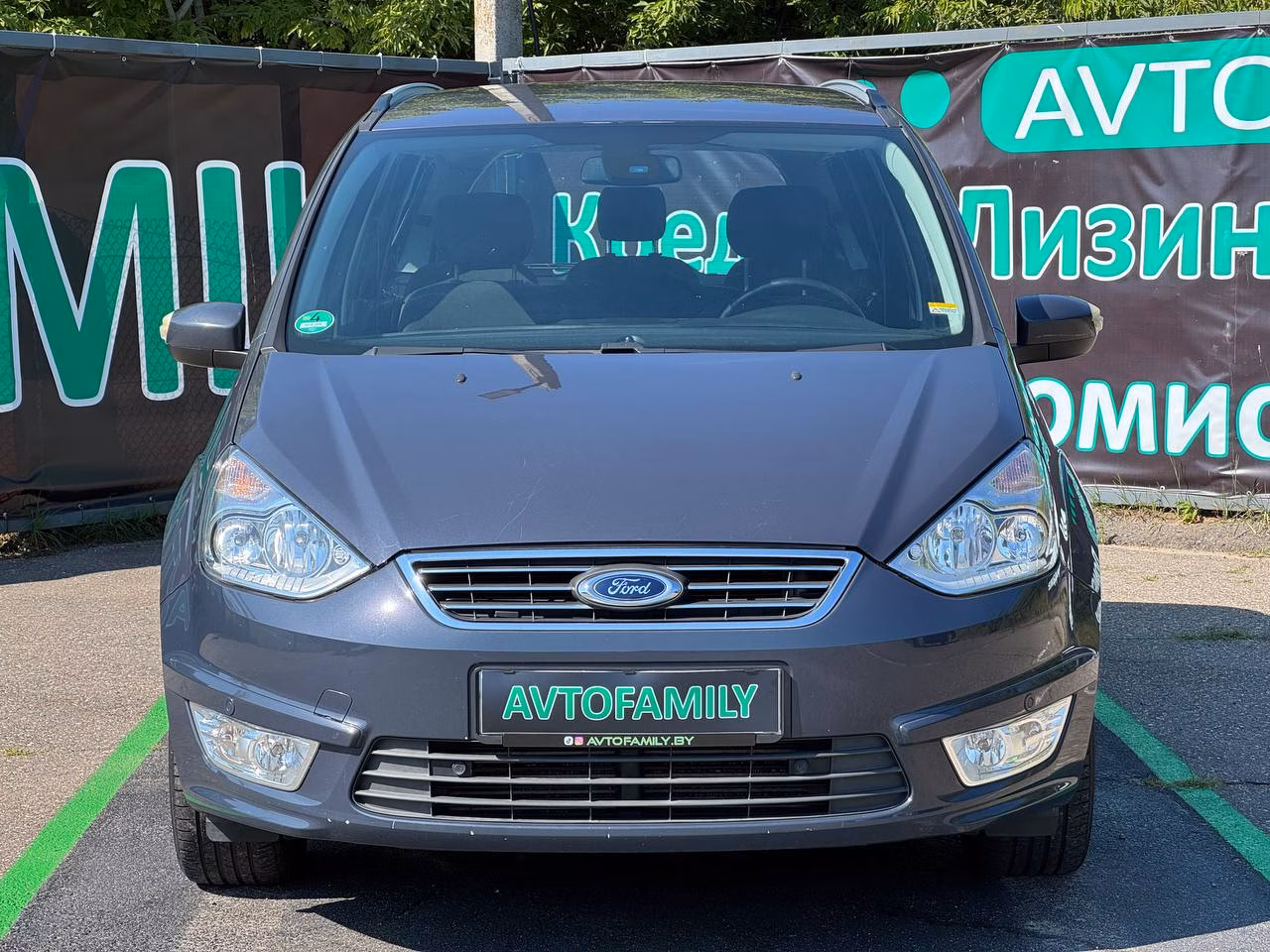 Ford Galaxy фото 2