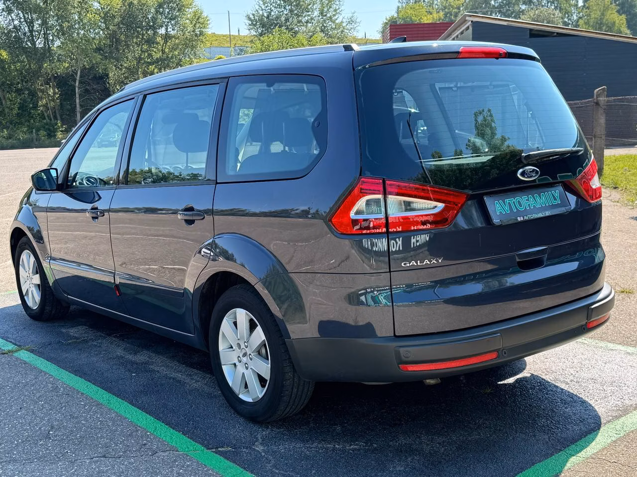 Ford Galaxy фото 5