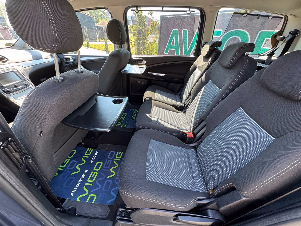 Ford Galaxy фото 11