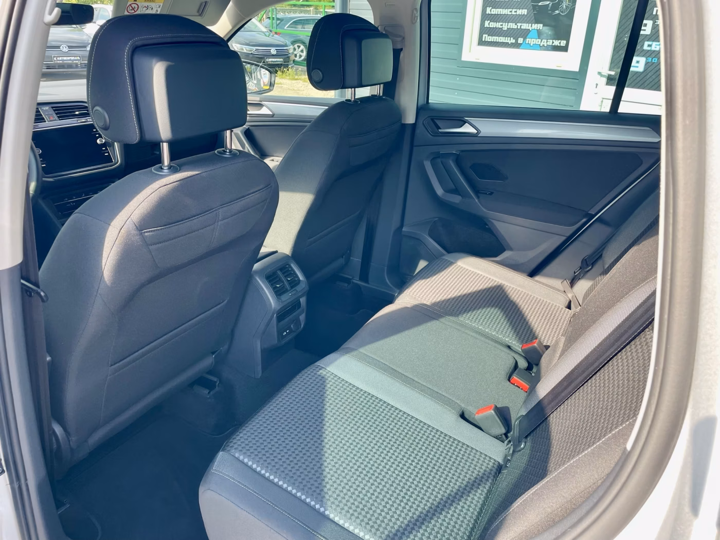 Volkswagen Tiguan фото 12