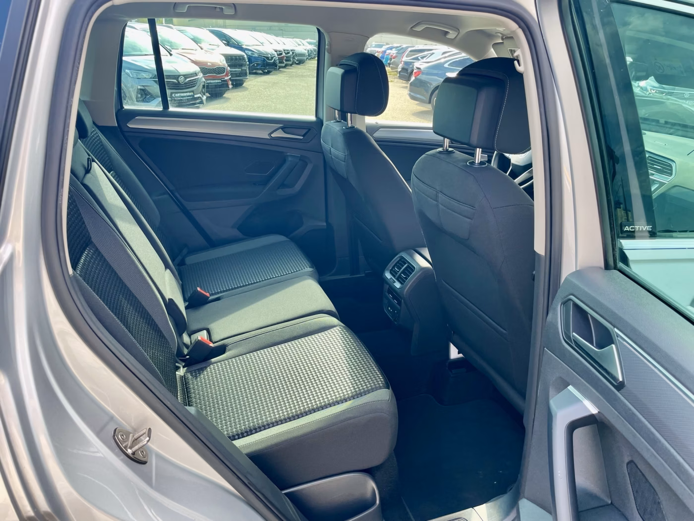 Volkswagen Tiguan фото 18