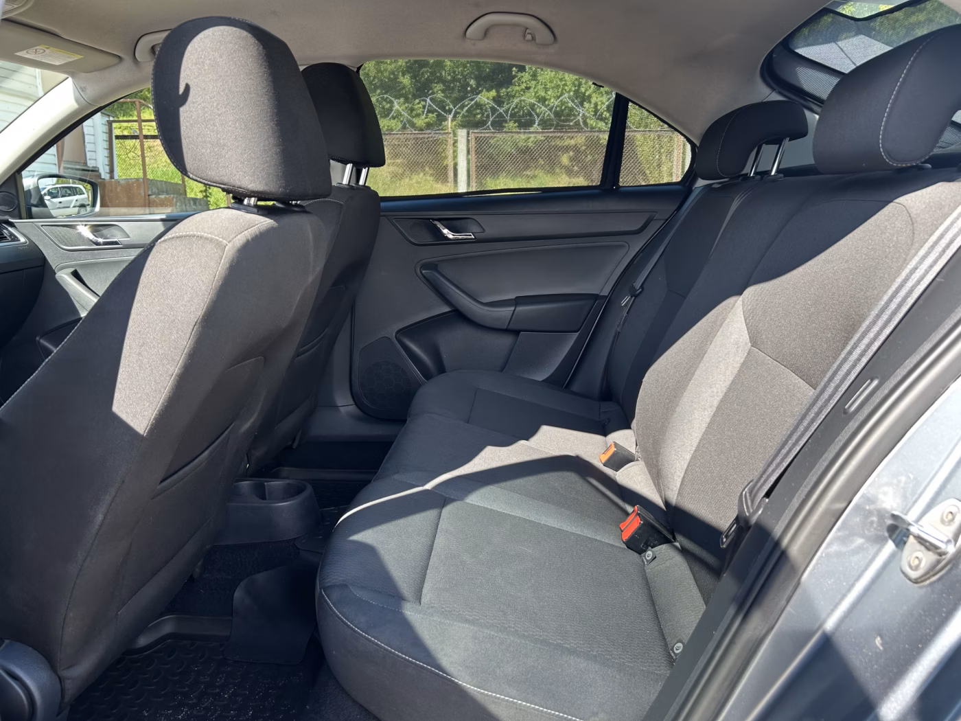 Skoda Rapid фото 11