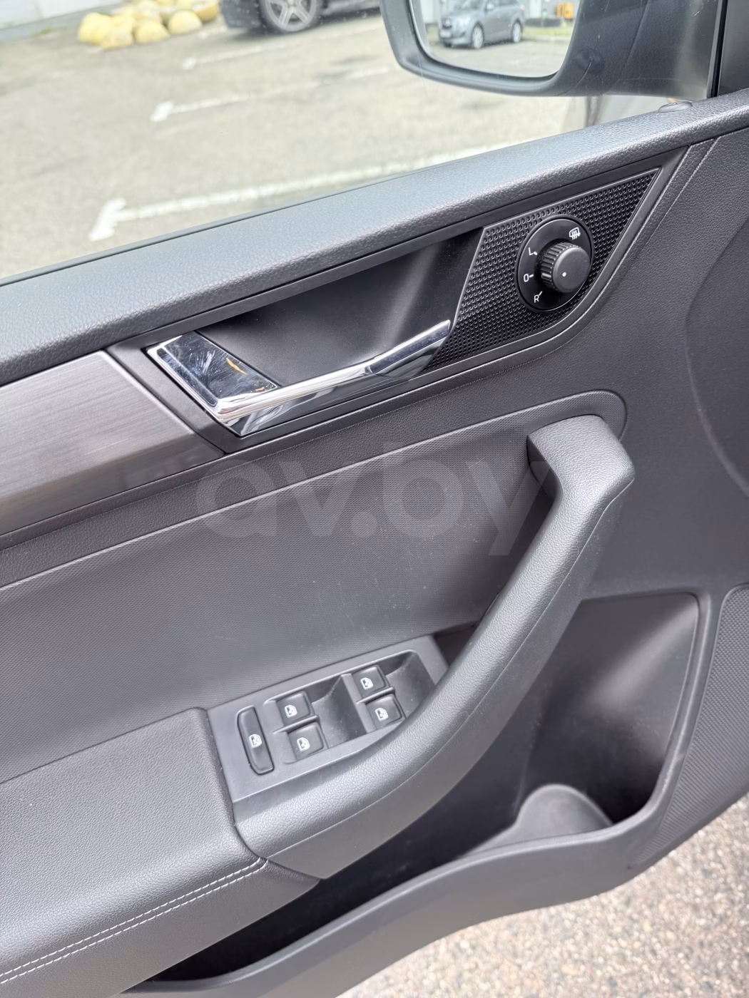 Skoda Rapid фото 9