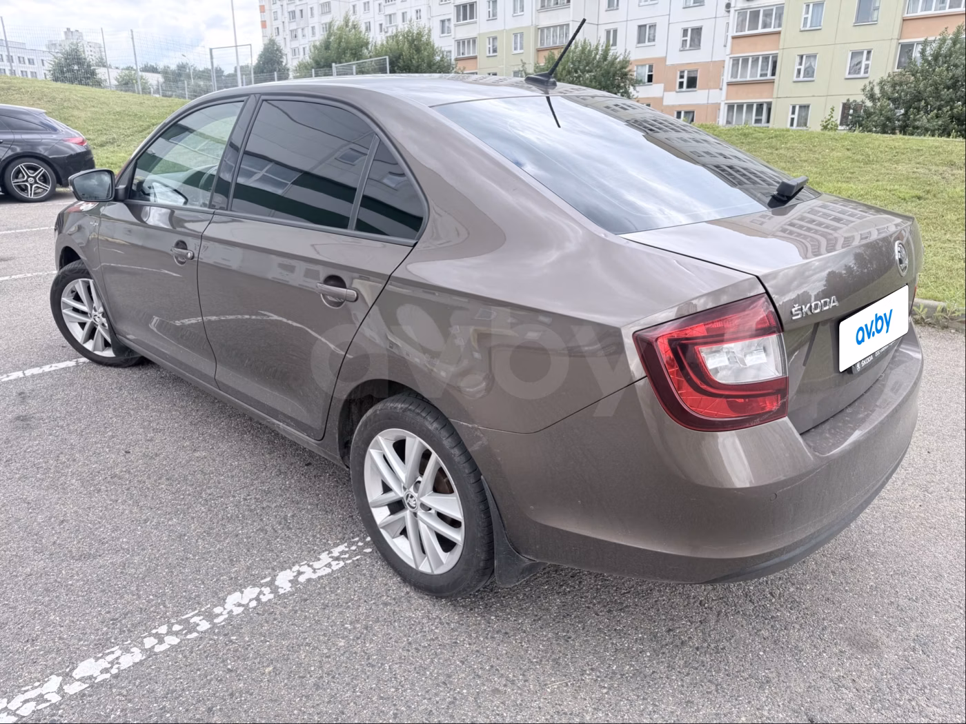 Skoda Rapid фото 4