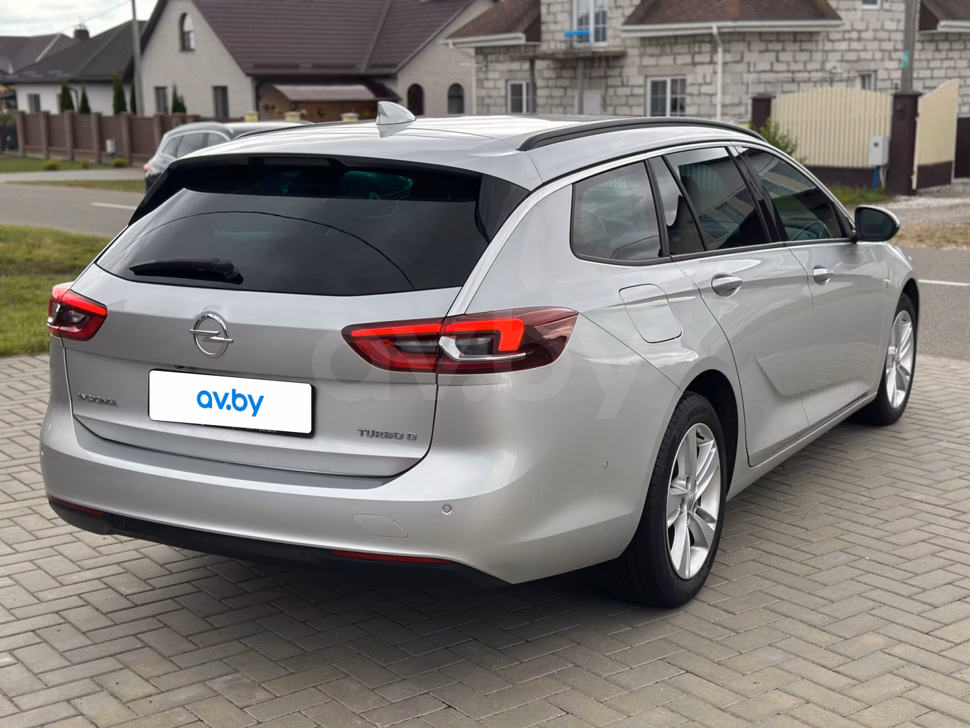 Opel Insignia фото 6