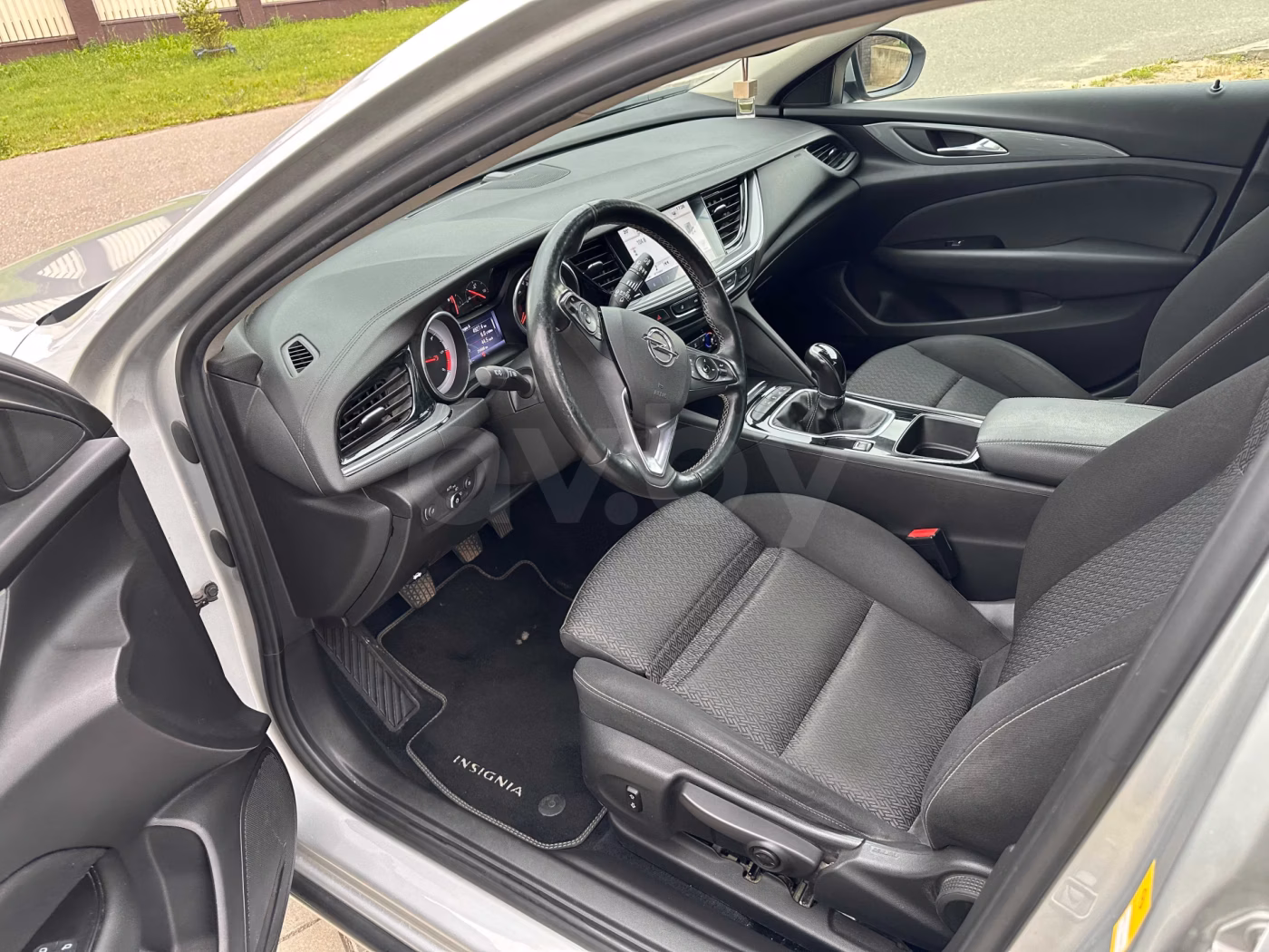Opel Insignia фото 16
