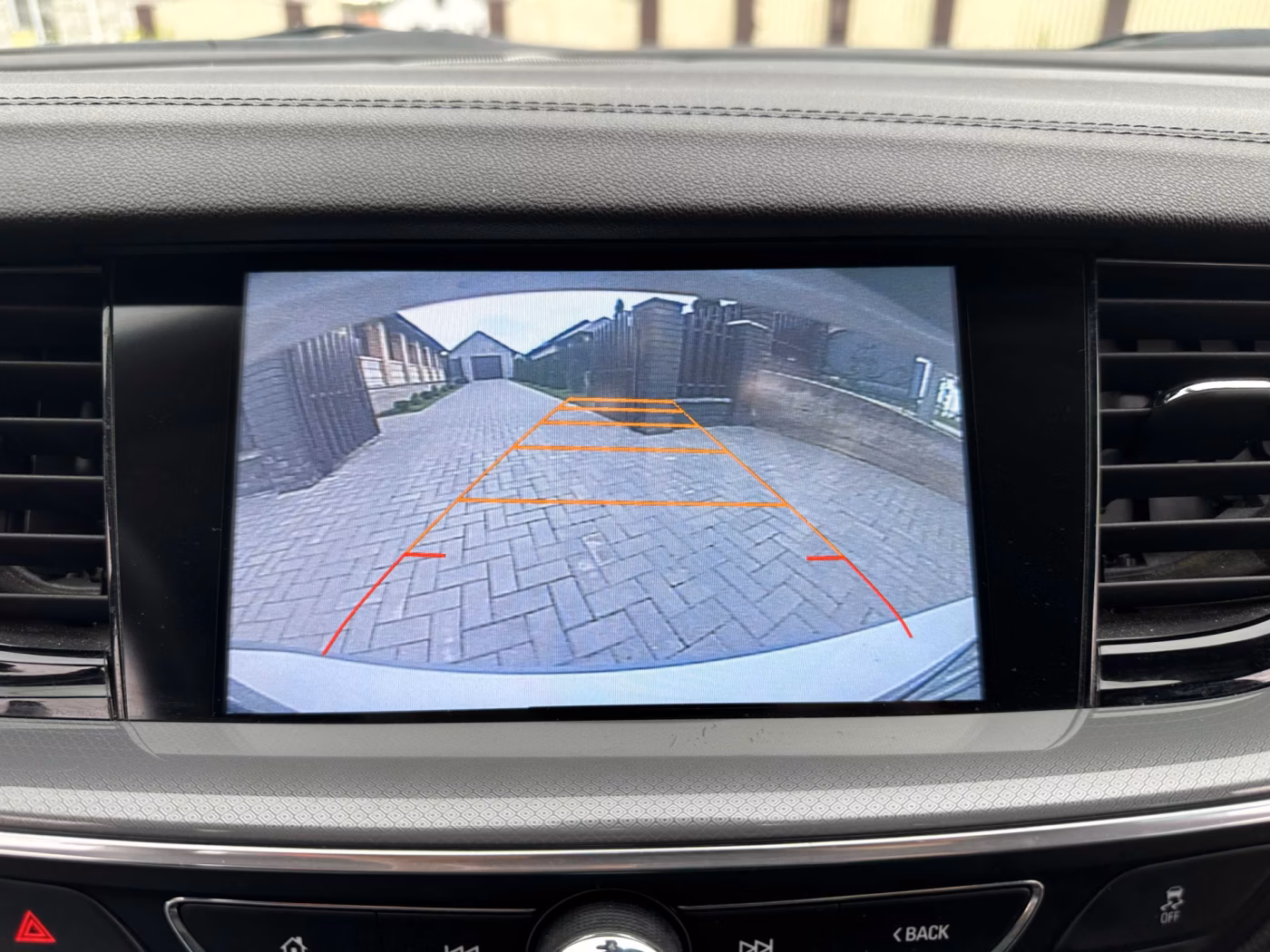 Opel Insignia фото 18