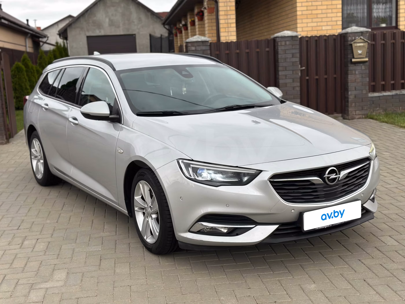 Opel Insignia фото 2