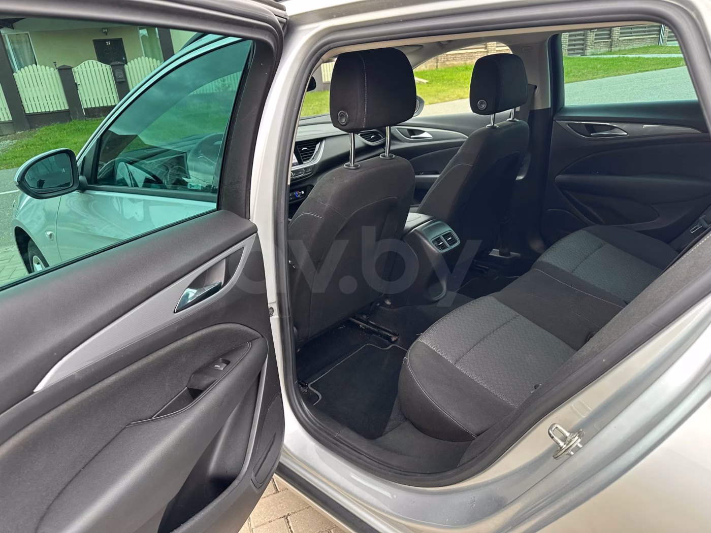 Opel Insignia фото 15