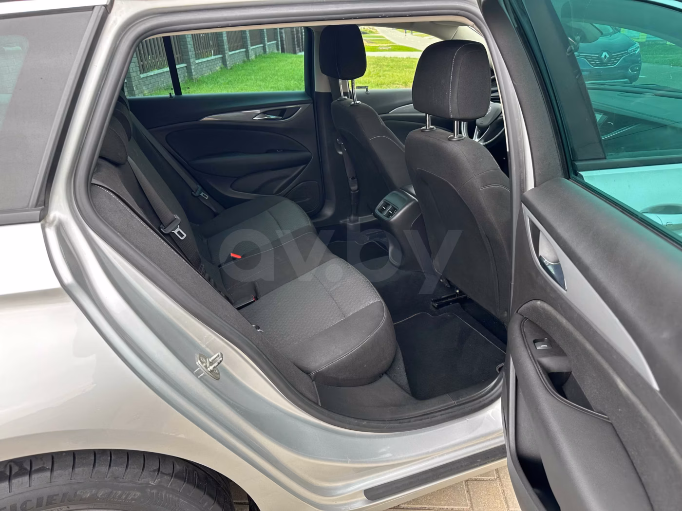 Opel Insignia фото 24