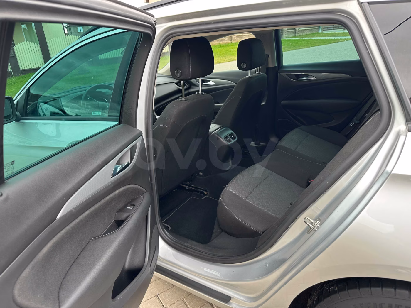 Opel Insignia фото 25