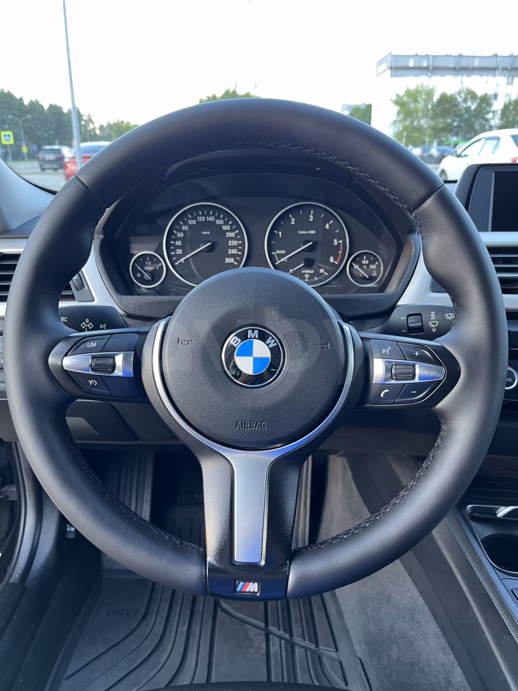 BMW 3 серия фото 12