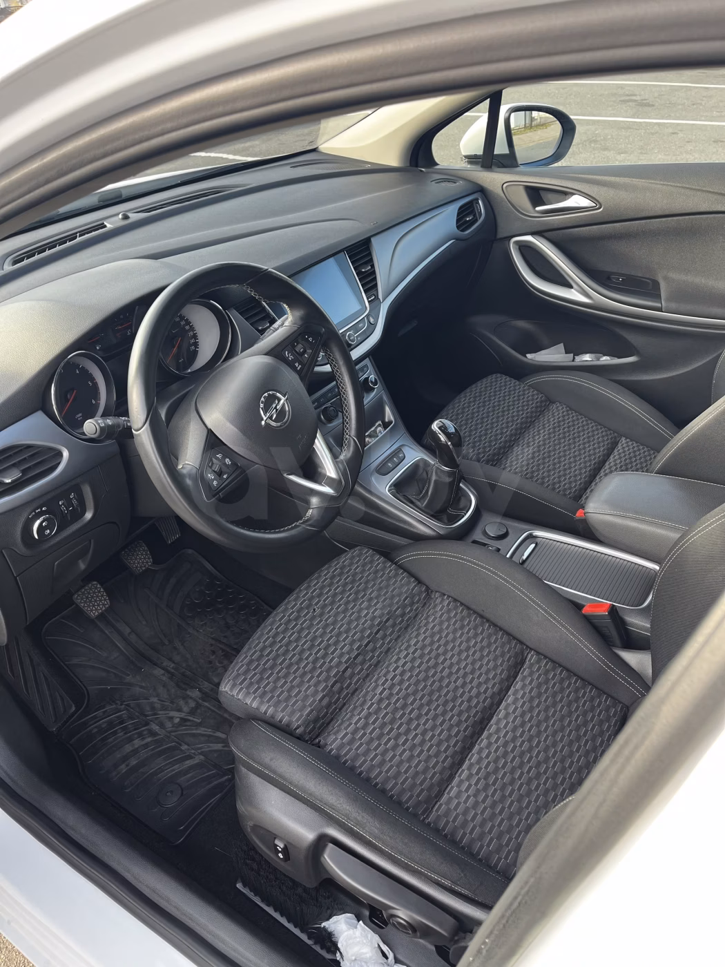 Opel Astra фото 9