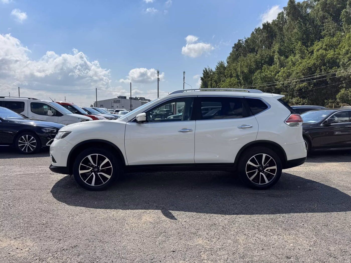 Nissan X-Trail фото 8