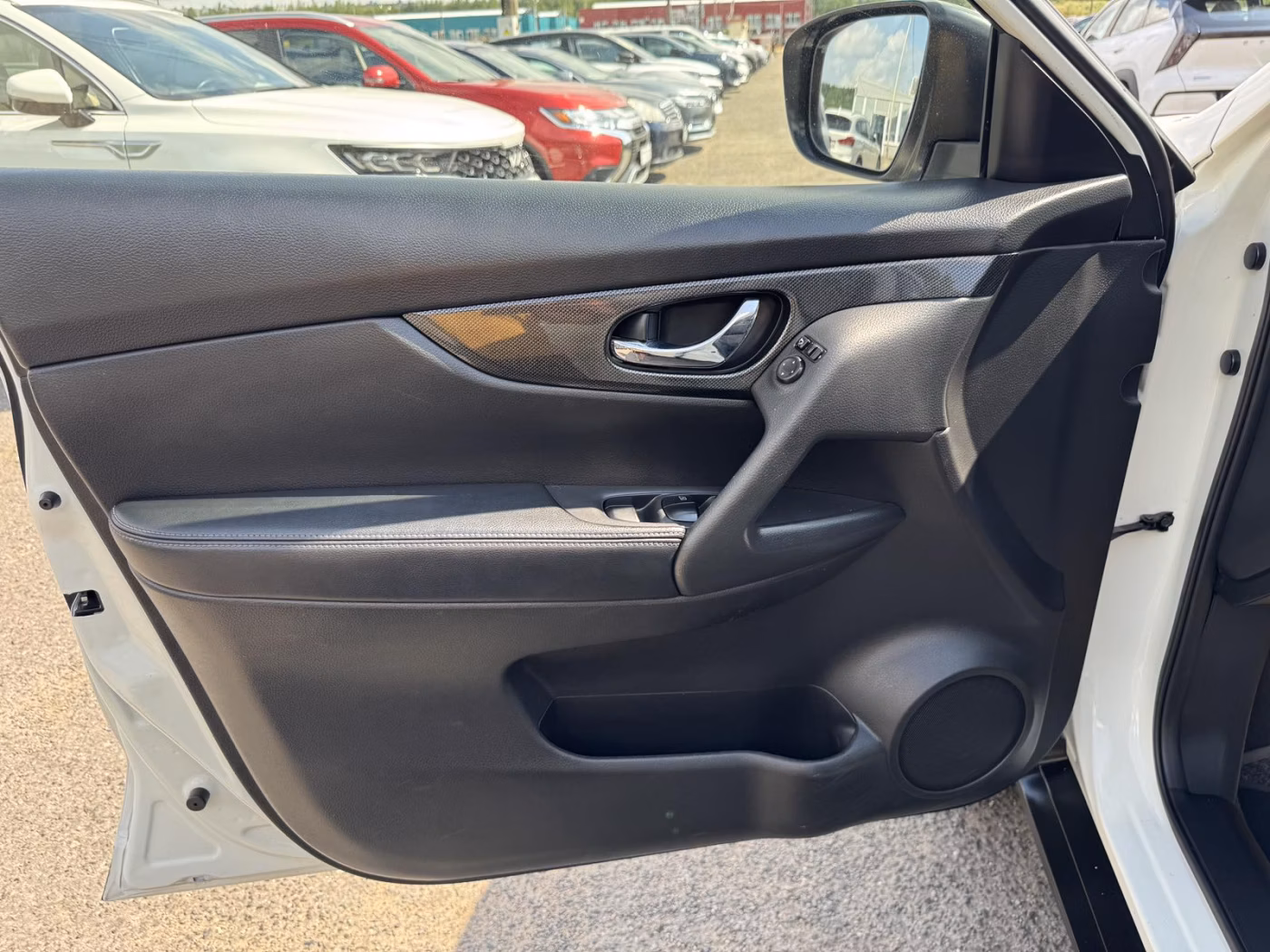 Nissan X-Trail фото 17