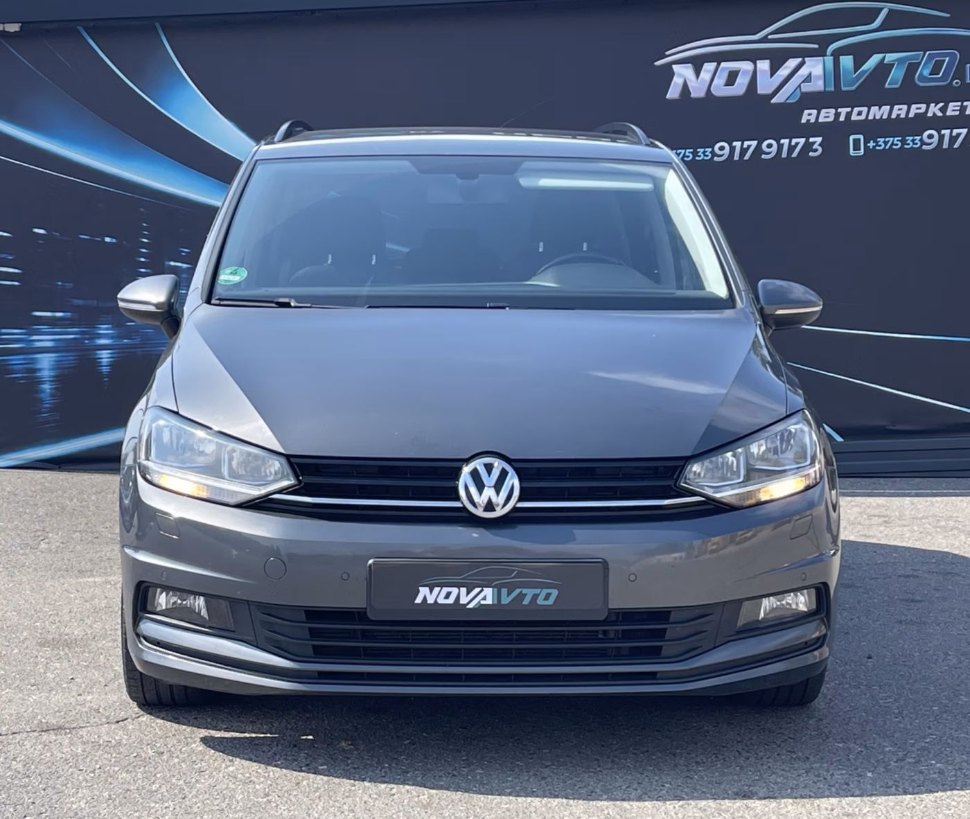 Volkswagen Touran фото 2