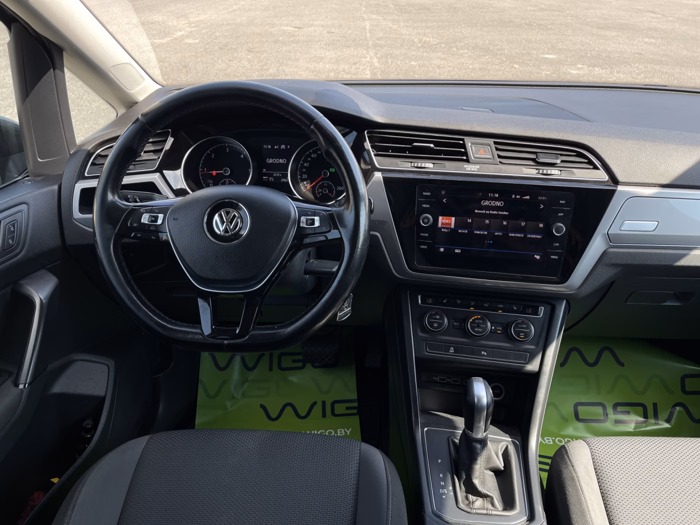 Volkswagen Touran фото 15