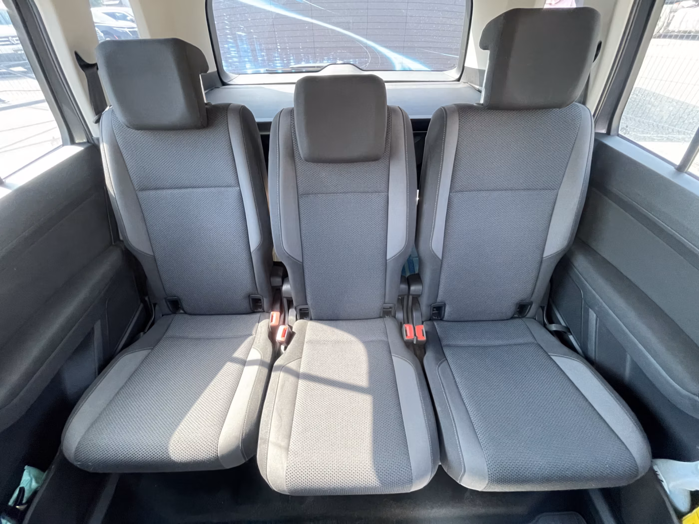 Volkswagen Touran фото 11