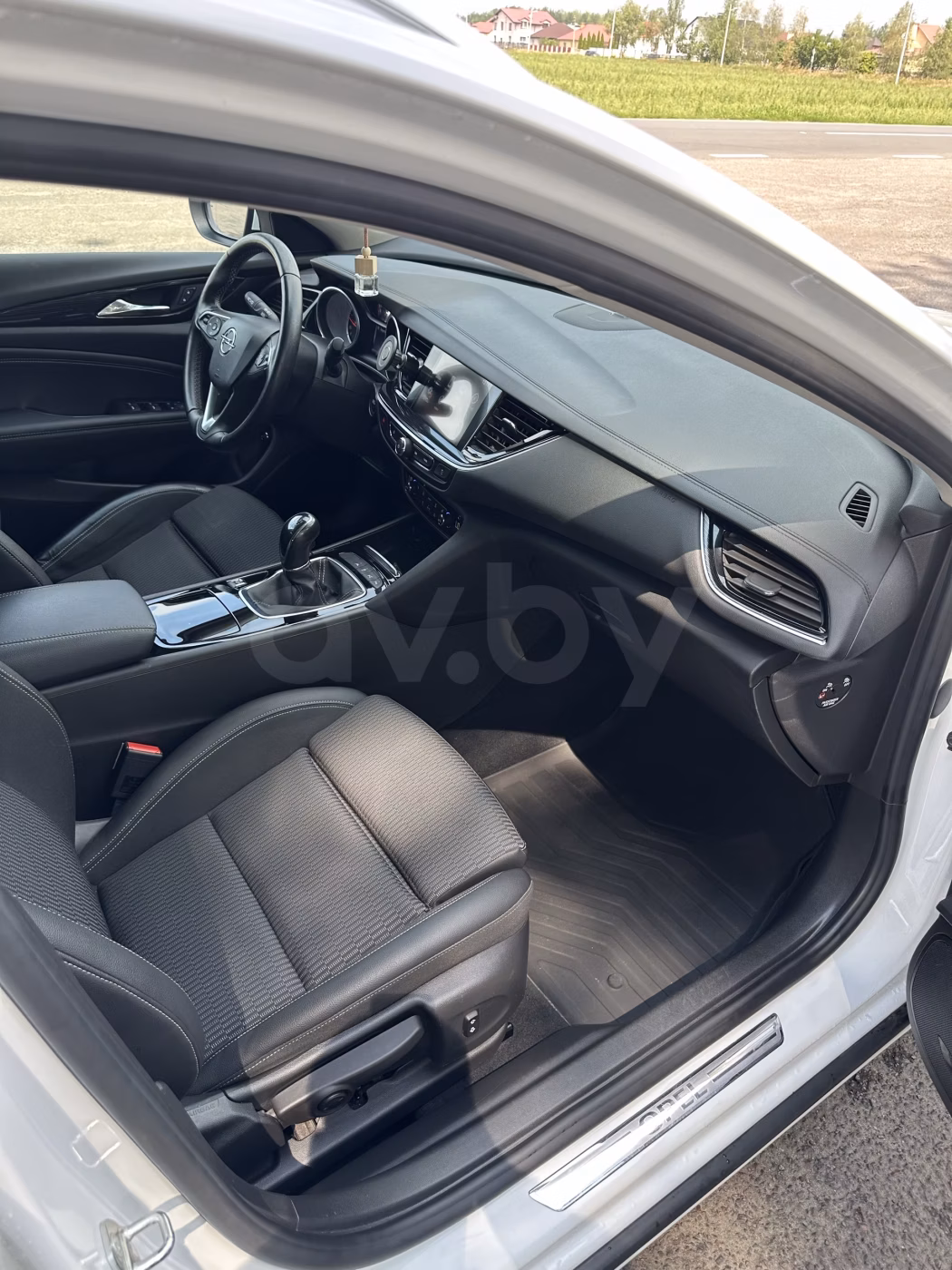 Opel Insignia фото 10