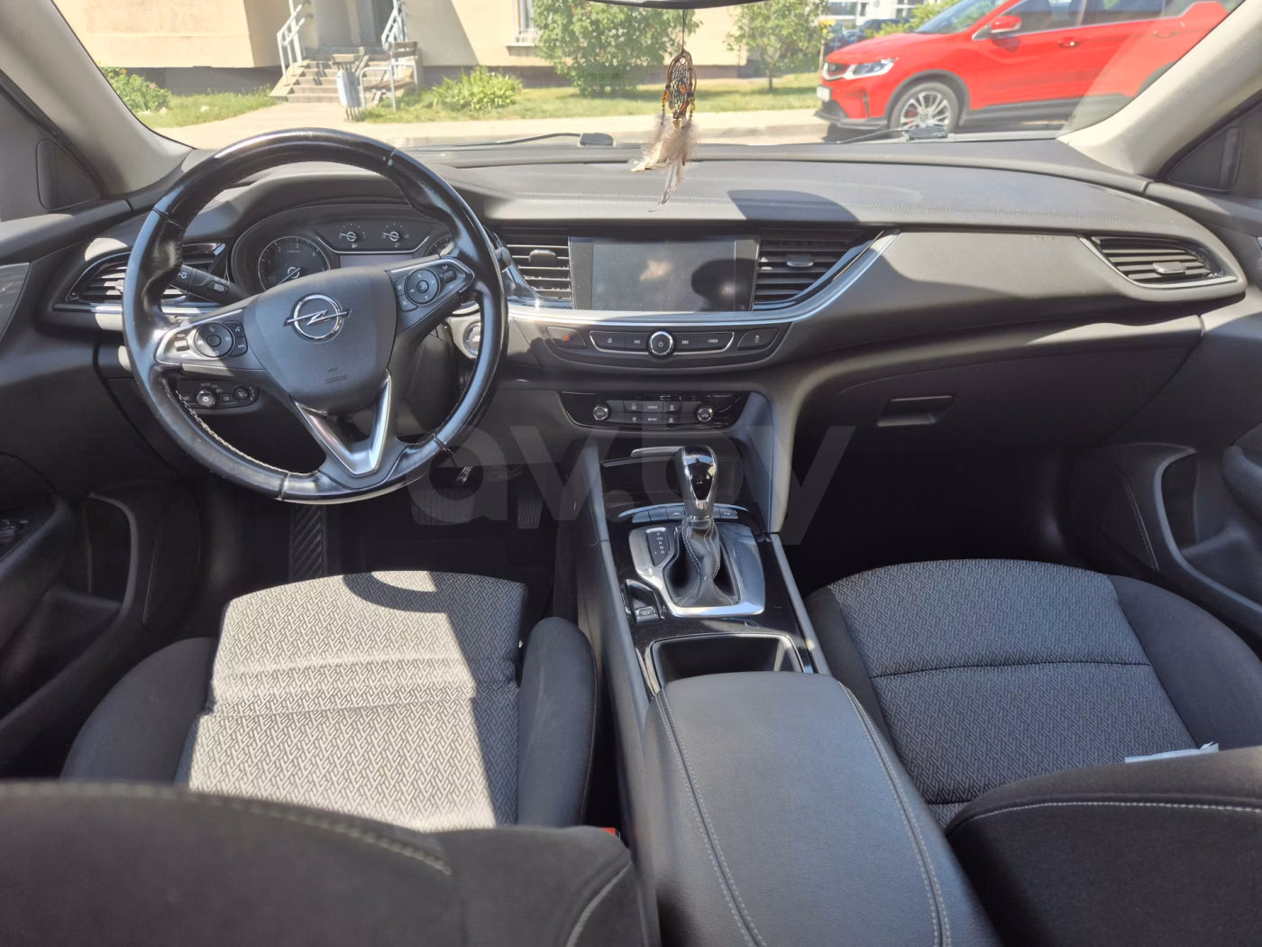 Opel Insignia фото 11