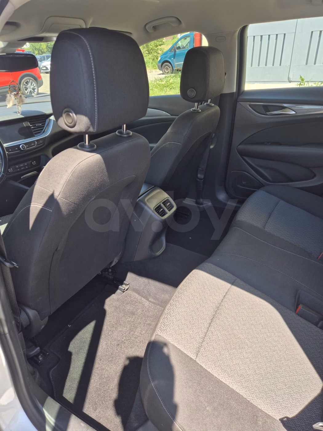 Opel Insignia фото 12