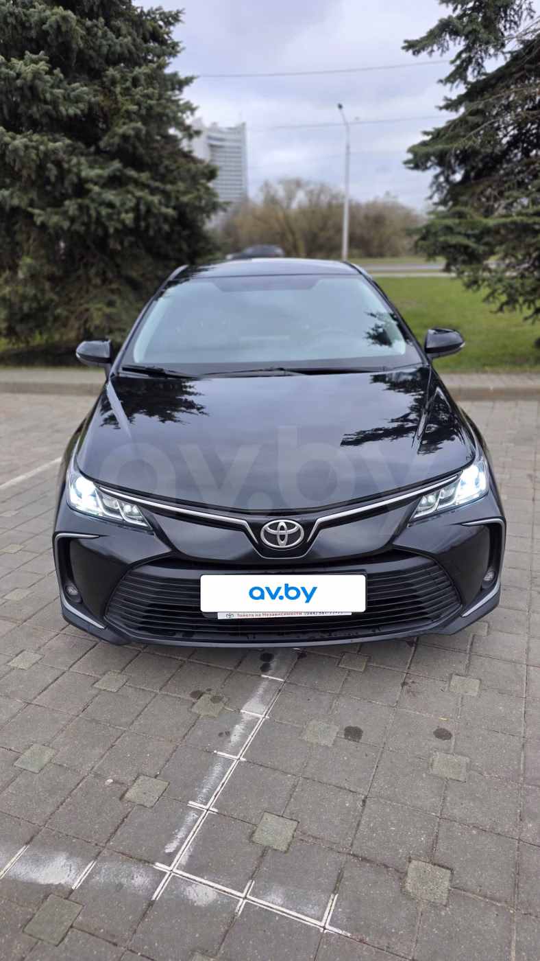 Toyota Corolla фото 3