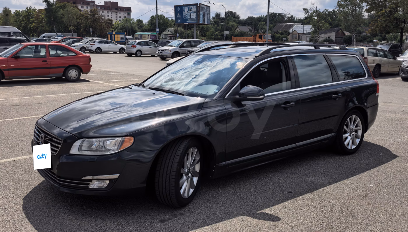 Volvo V70 фото 8