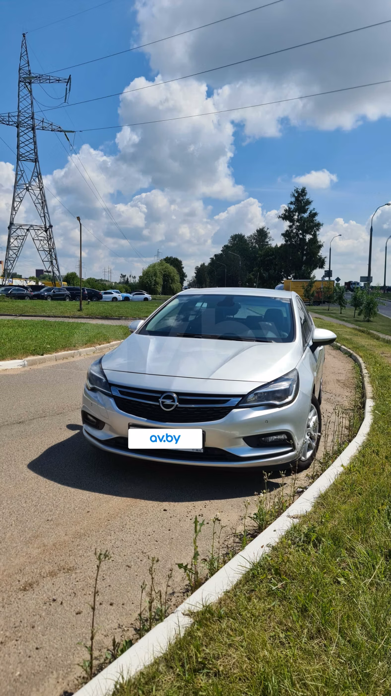 Opel Astra фото 2
