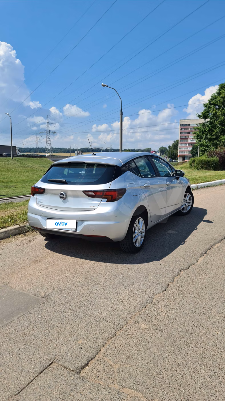 Opel Astra фото 3