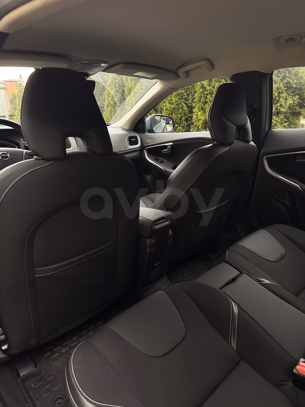 Volvo V40 фото 30