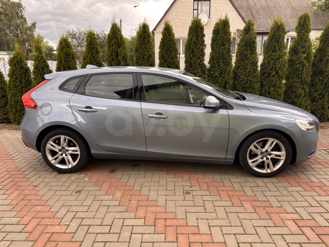 Volvo V40 фото 4