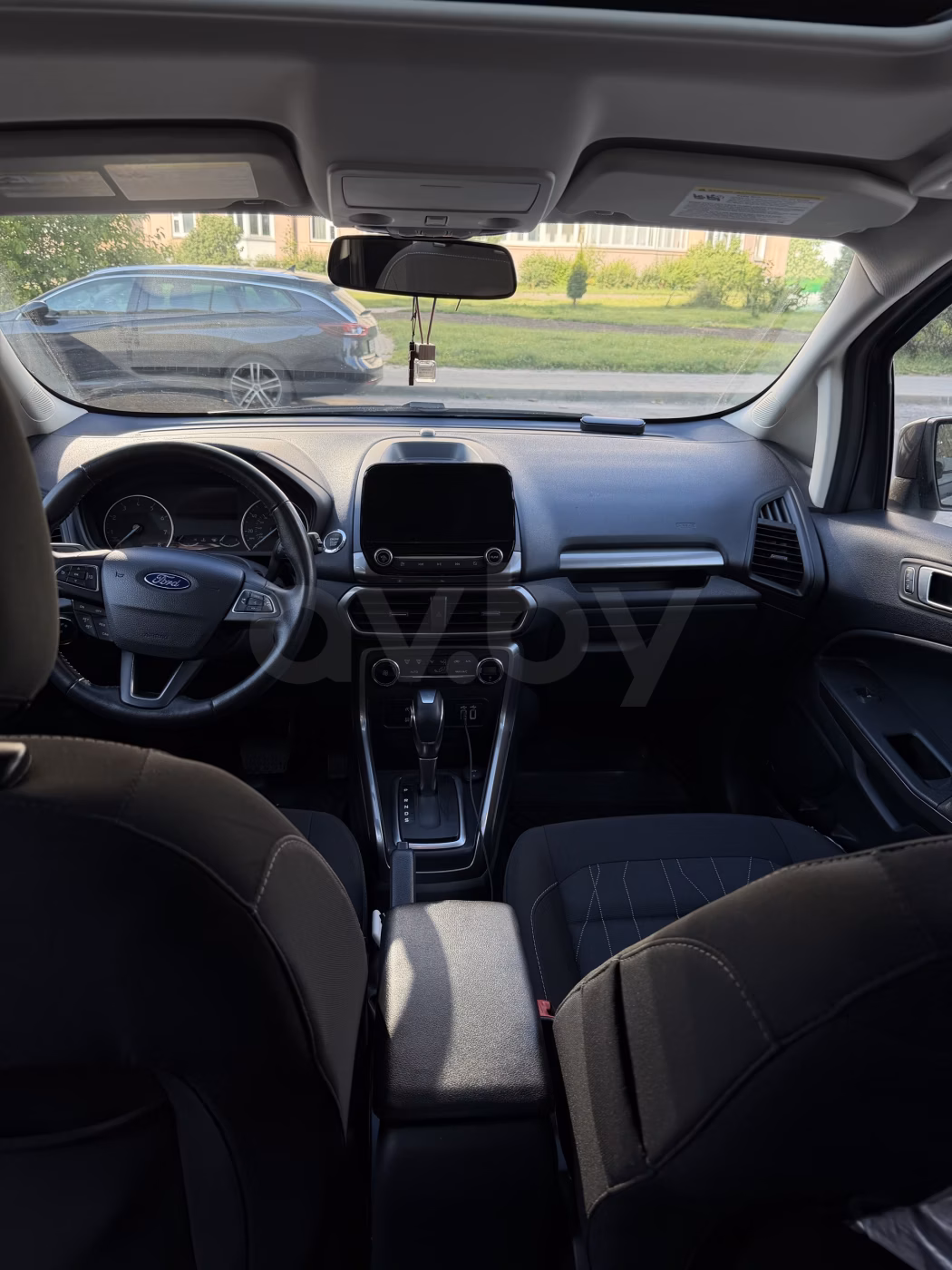 Ford EcoSport фото 10