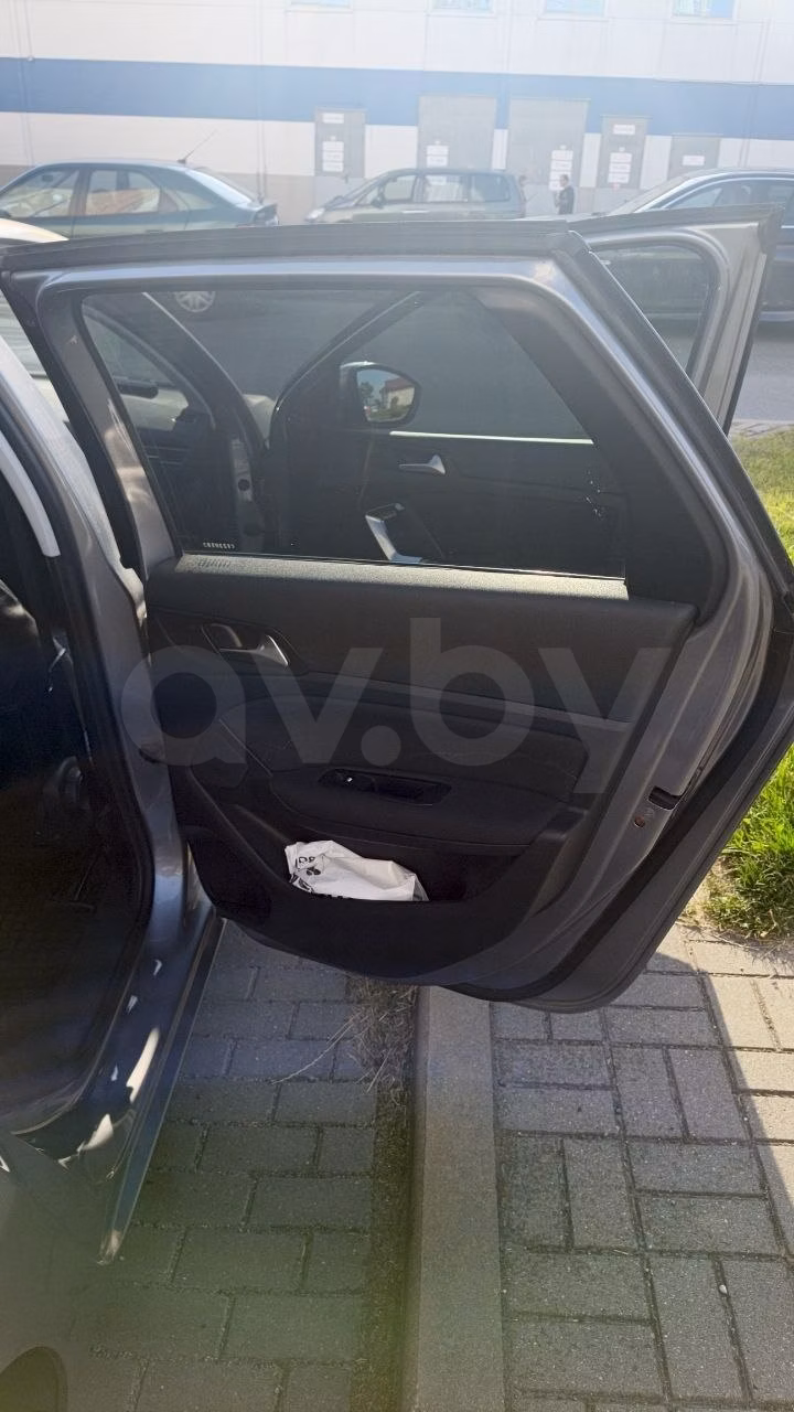 Peugeot 308 фото 17
