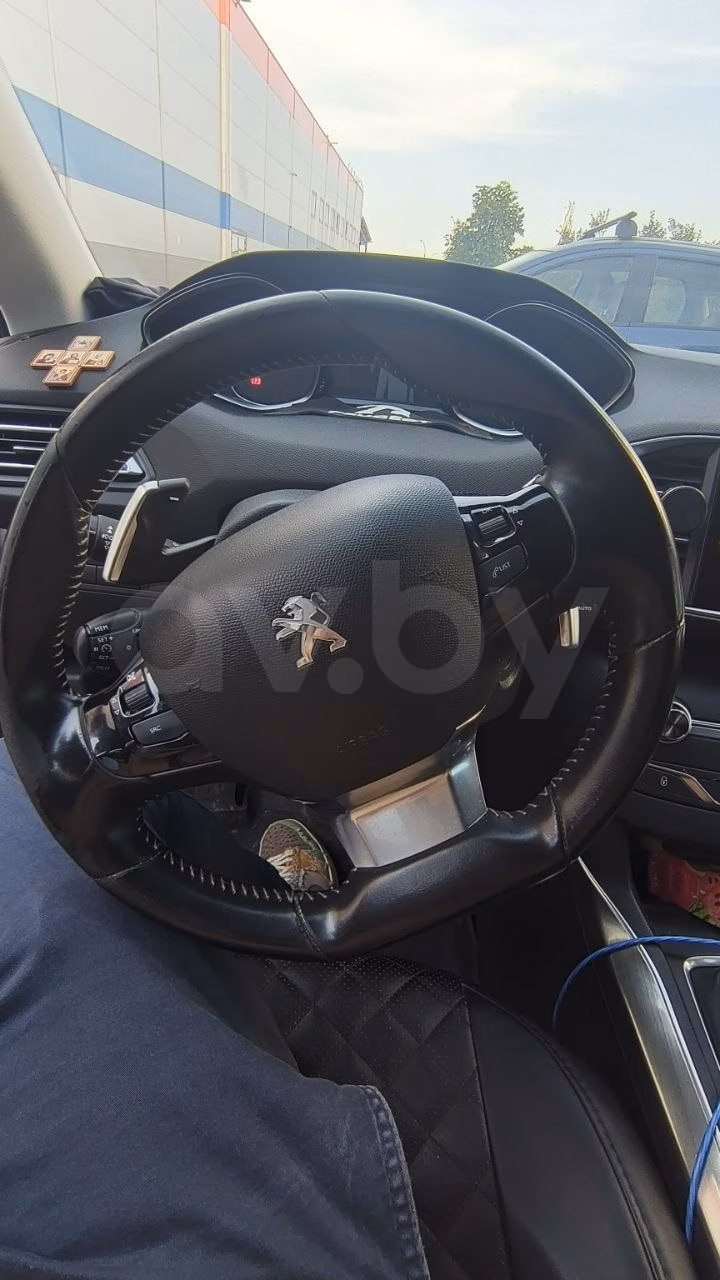 Peugeot 308 фото 10