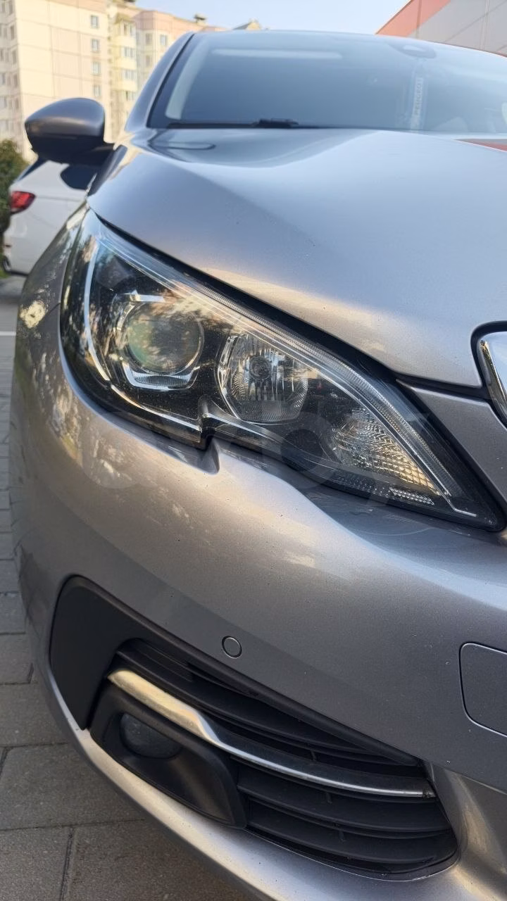 Peugeot 308 фото 9