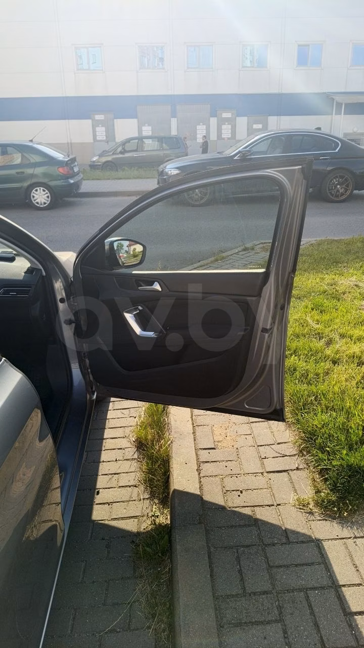 Peugeot 308 фото 16