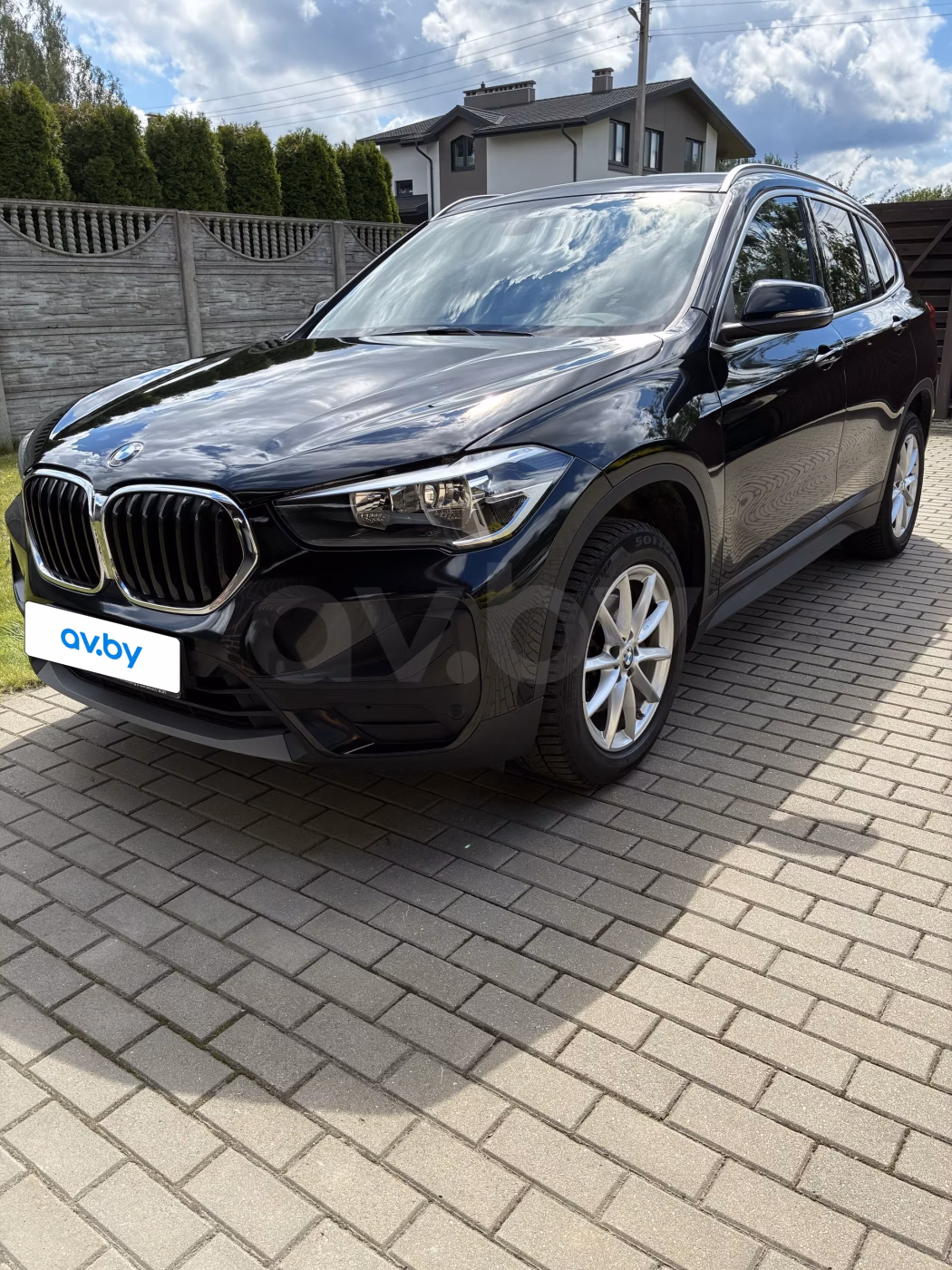 BMW X1 фото 7