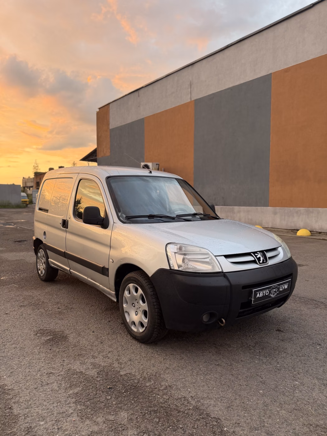 Peugeot Partner фото 2
