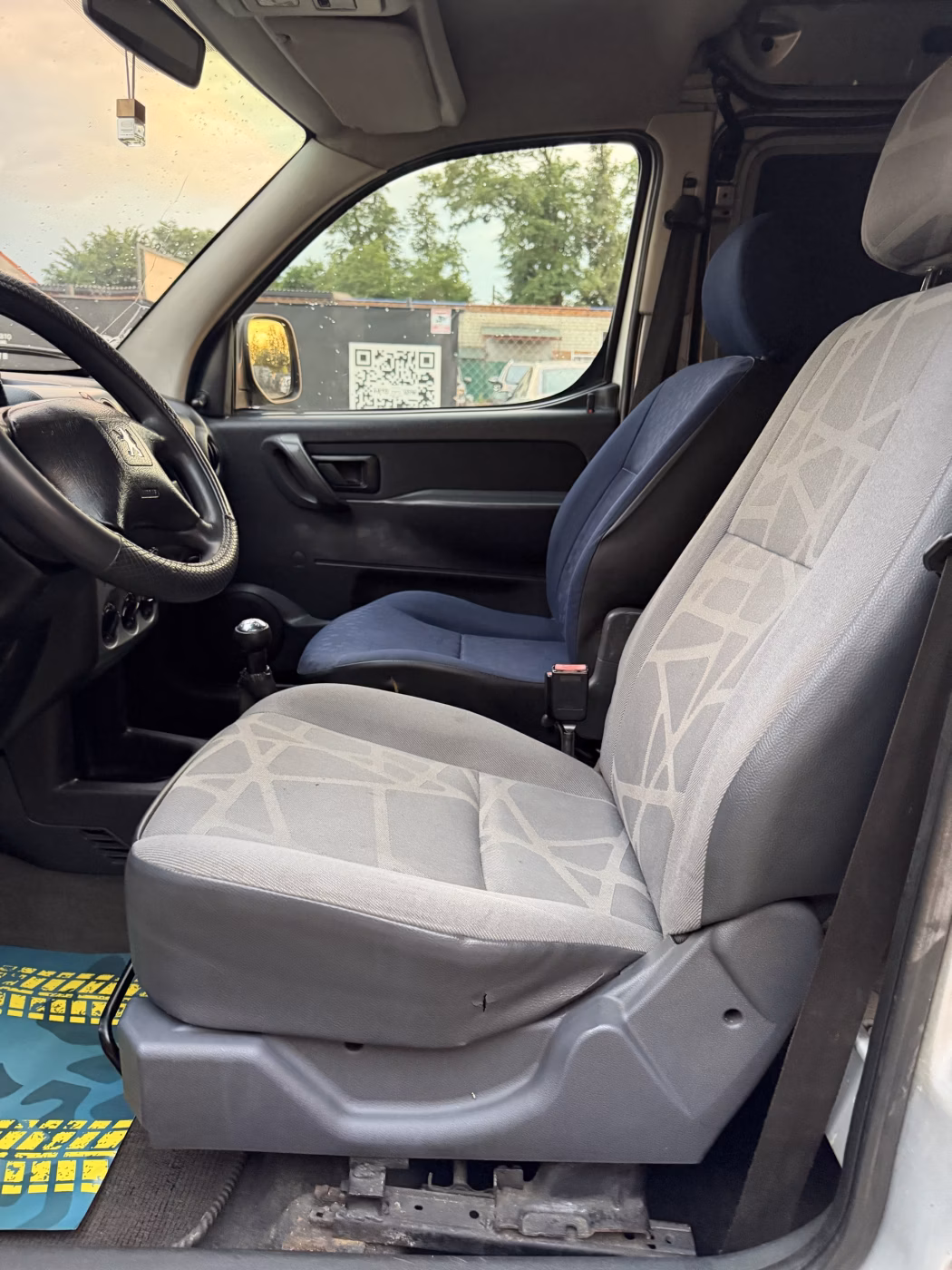 Peugeot Partner фото 16
