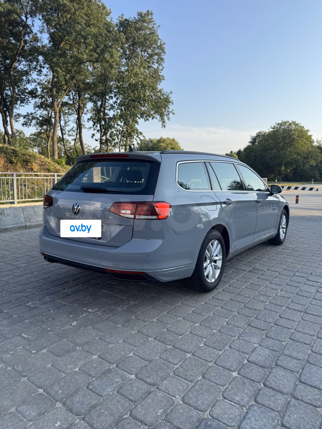 Volkswagen Passat фото 5