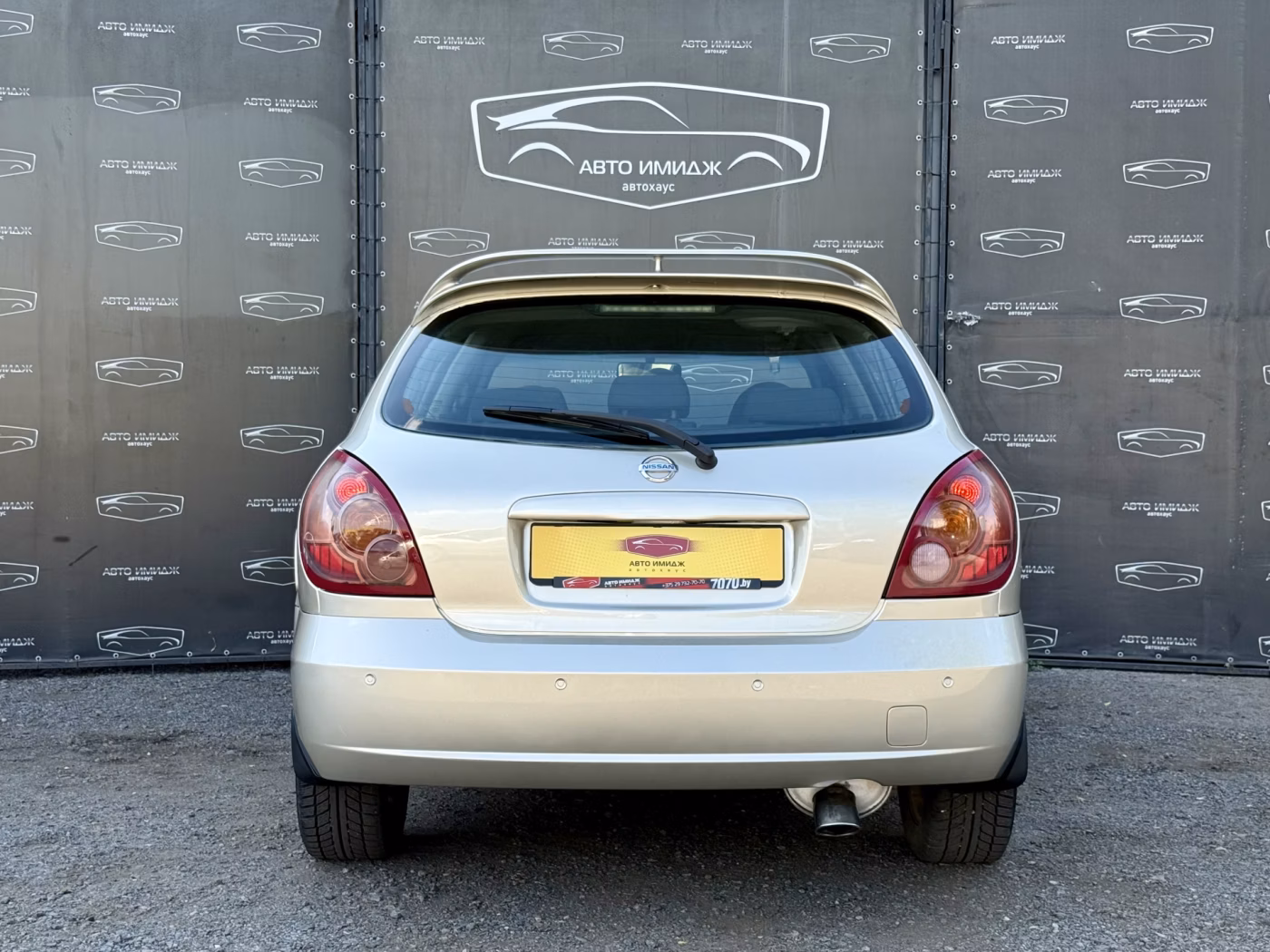 Nissan Almera фото 7