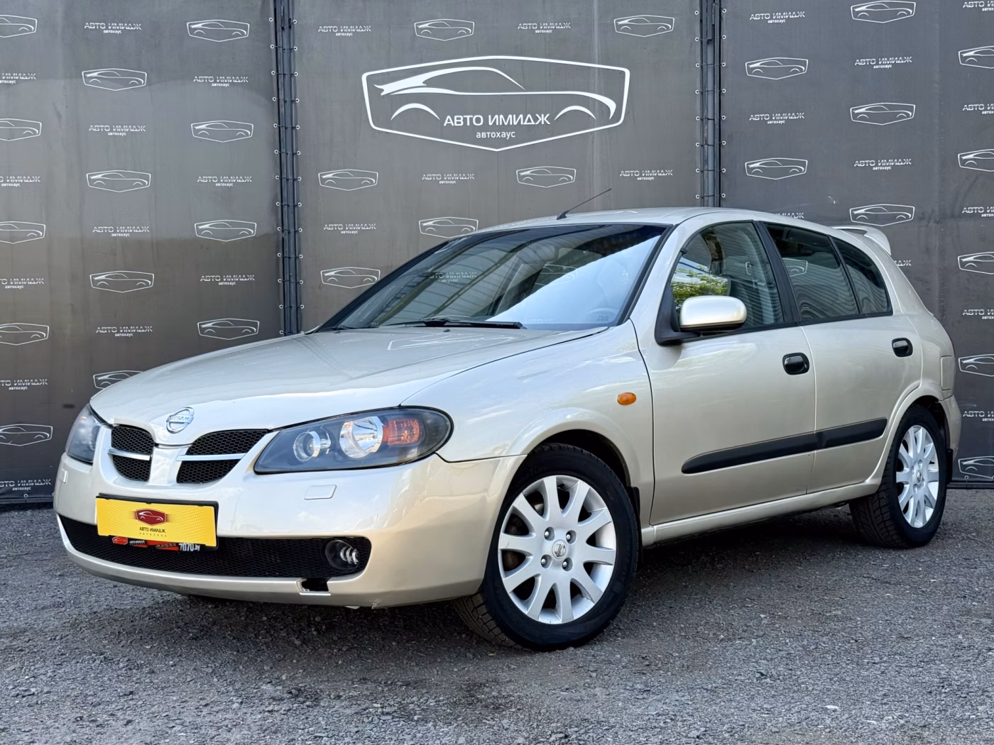 Nissan Almera фото 3