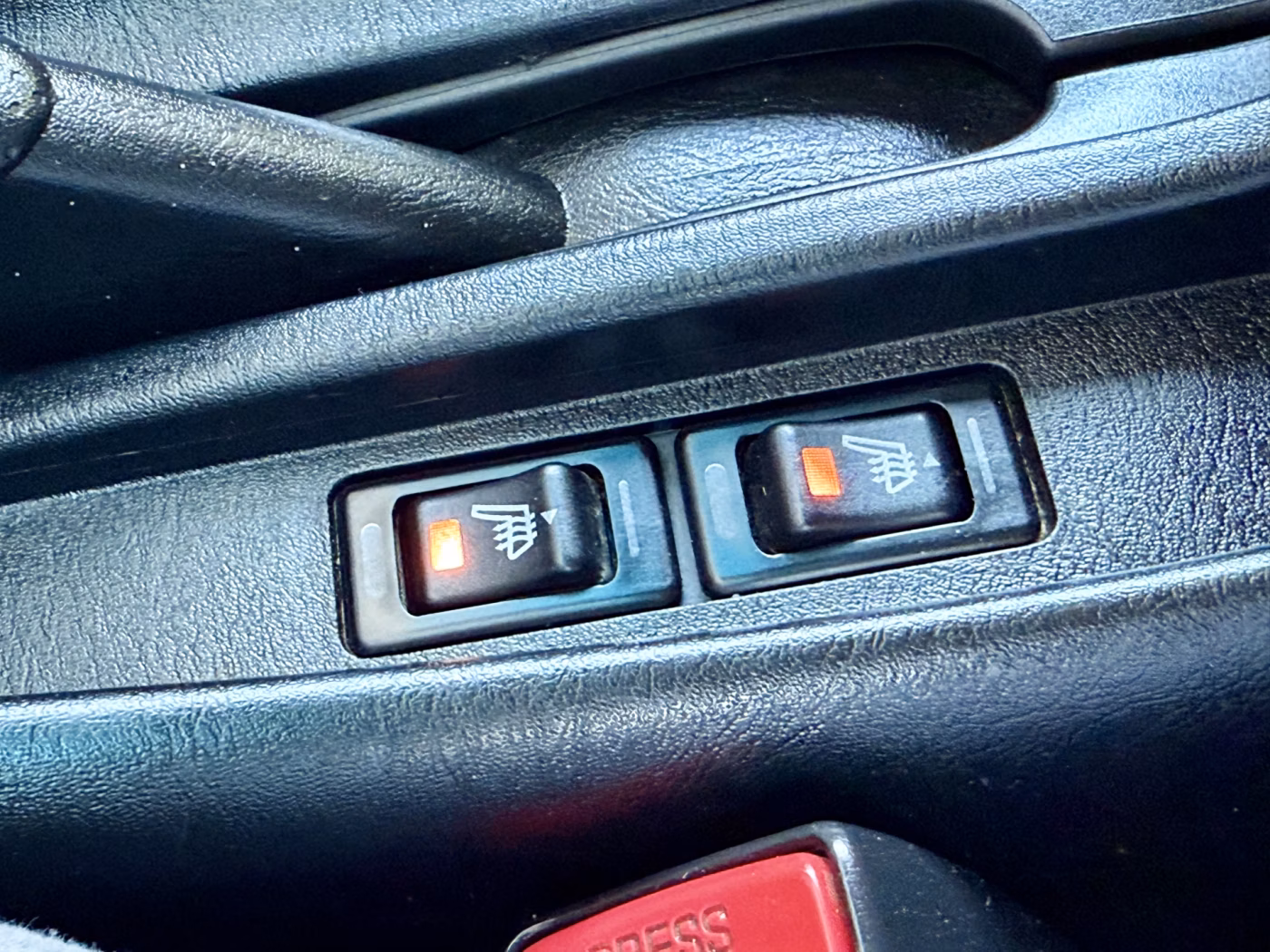Nissan Almera фото 25