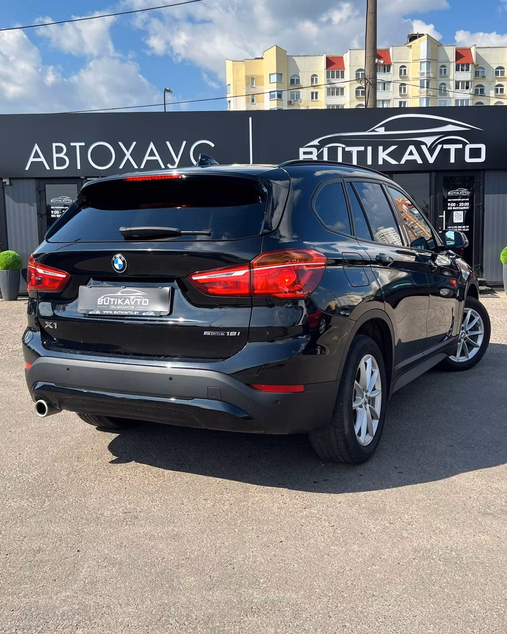BMW X1 фото 6