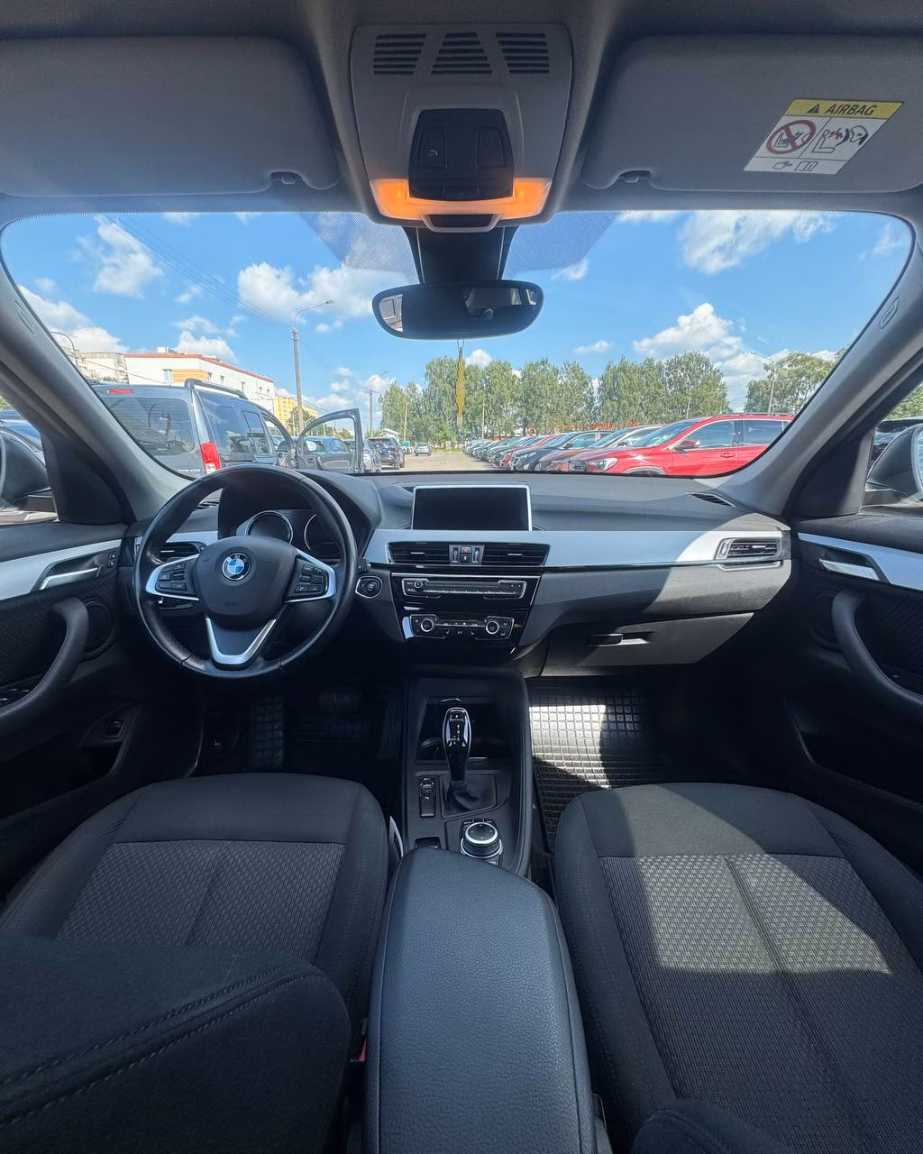BMW X1 фото 9