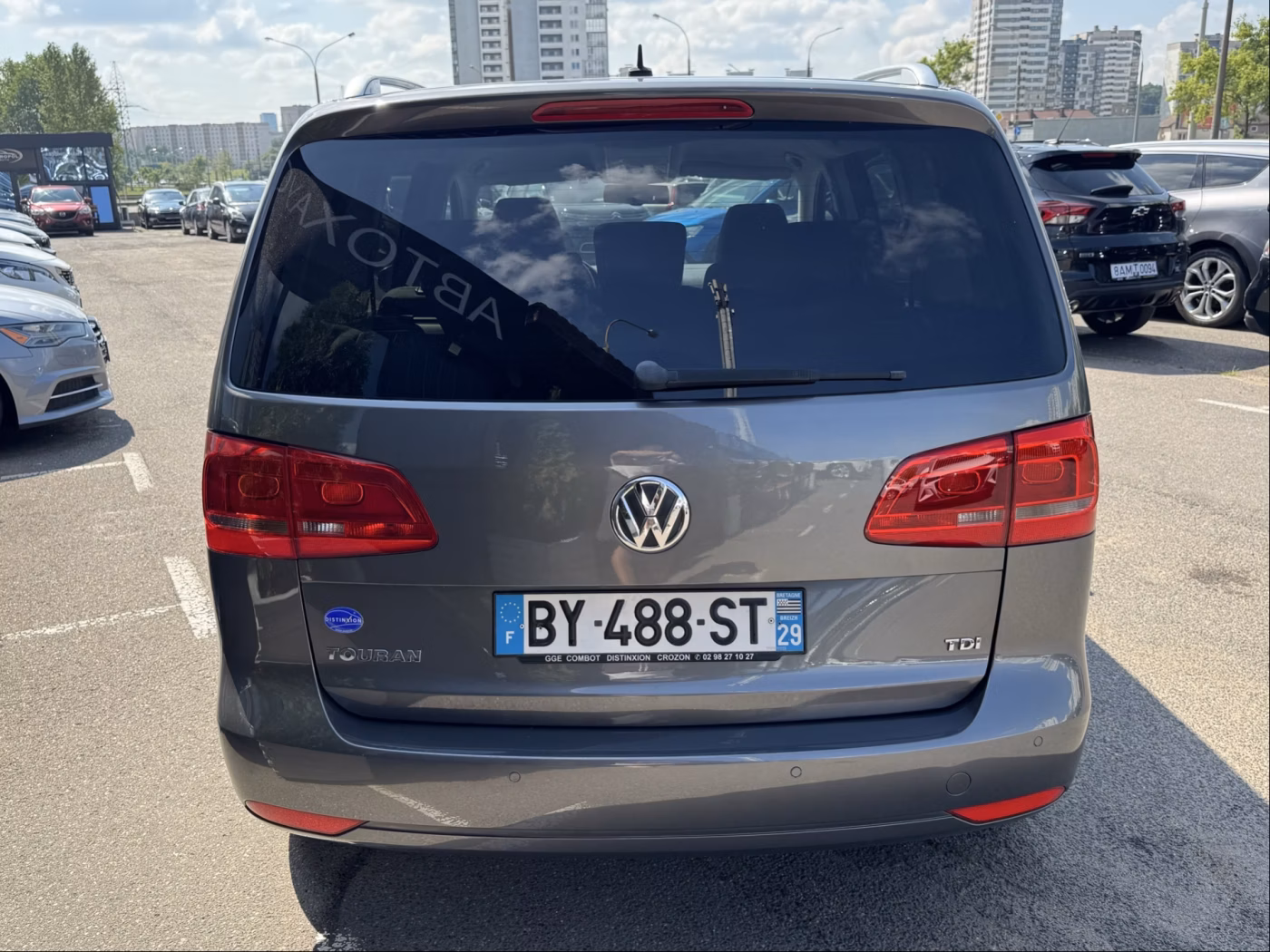 Volkswagen Touran фото 10